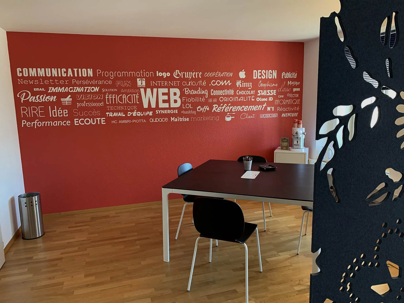 La salle de détente de l'agence web Chocoweb